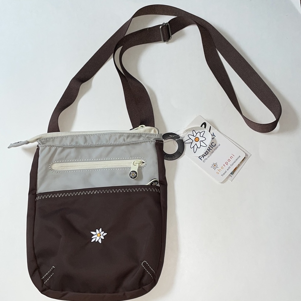NWT Sherpani crossbody bag - Picture 2 of 10